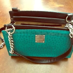 Miche bag with 5 covers.